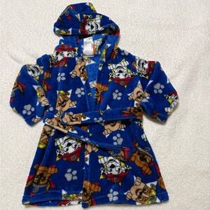 Toddler boys size 2T paw patrol bath robe
